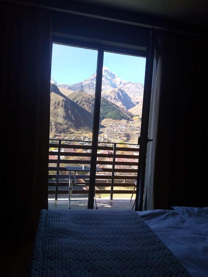 Hilltop Kazbegi Bagian luar foto