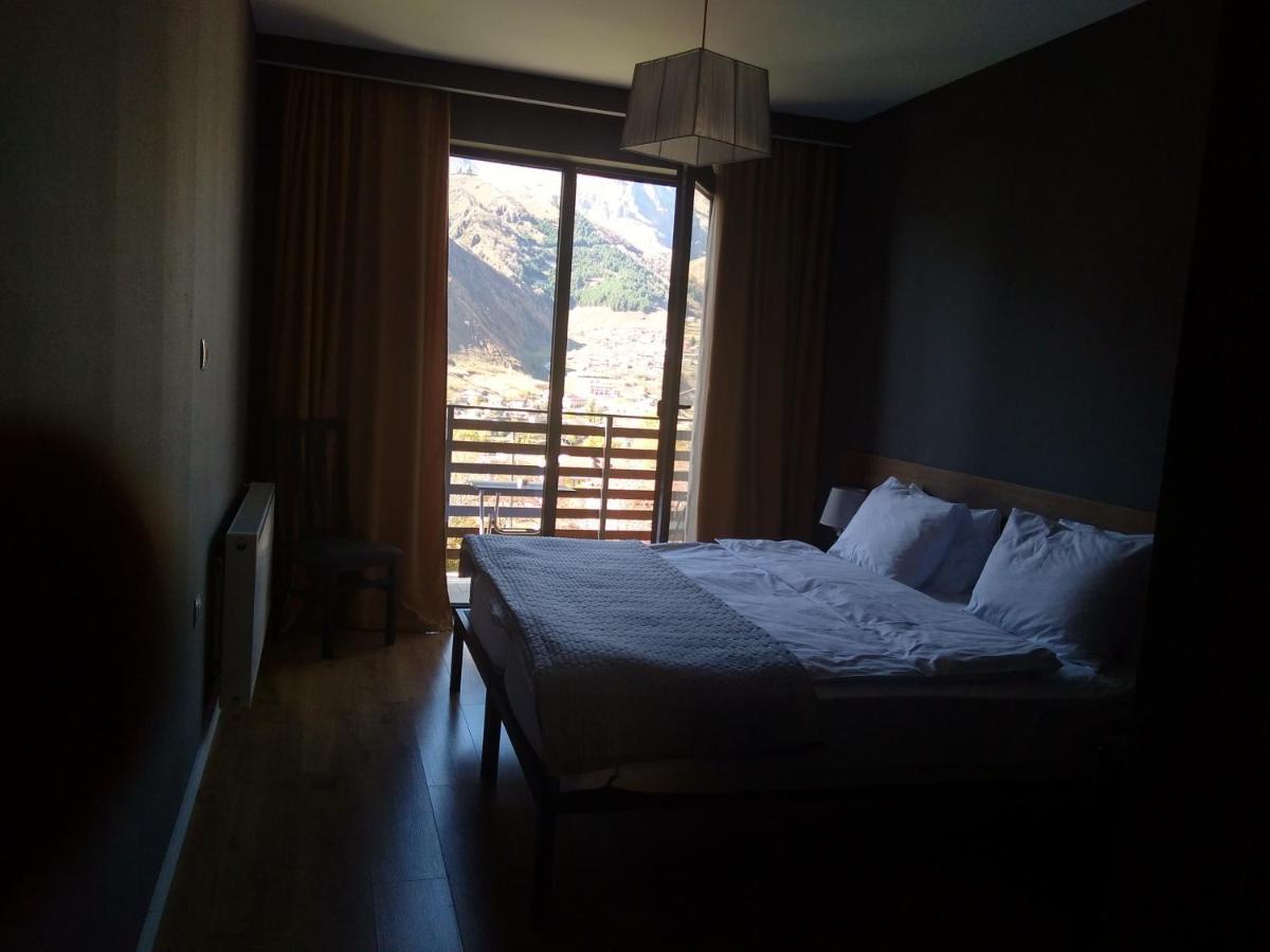 Hilltop Kazbegi Bagian luar foto